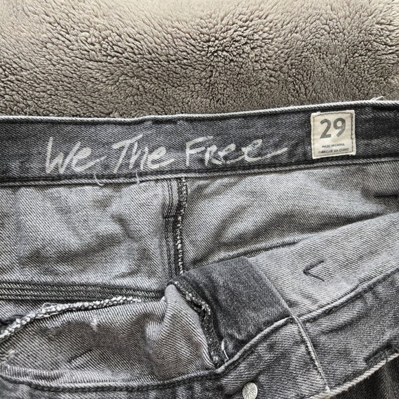 We The Free black pleated distressed denim jean skirt | size 29 - Picture 5 of 5
